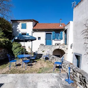 grand-gite-du-bistrot-dici.hotels-rhonealpes.com/